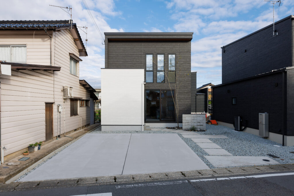 豊岡市弥栄町1号地