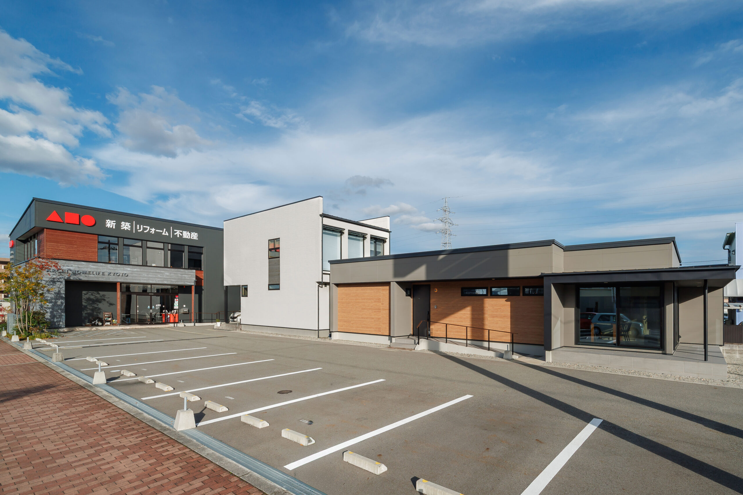 豊岡ハウジングプラザ